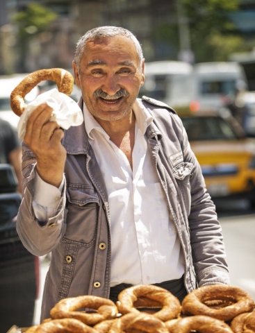 BAGEL SELLER, Istanbul, Turkey, Travel Istanbul people, Travel Photography, Best images of Istanbul, Street seller Turkey
